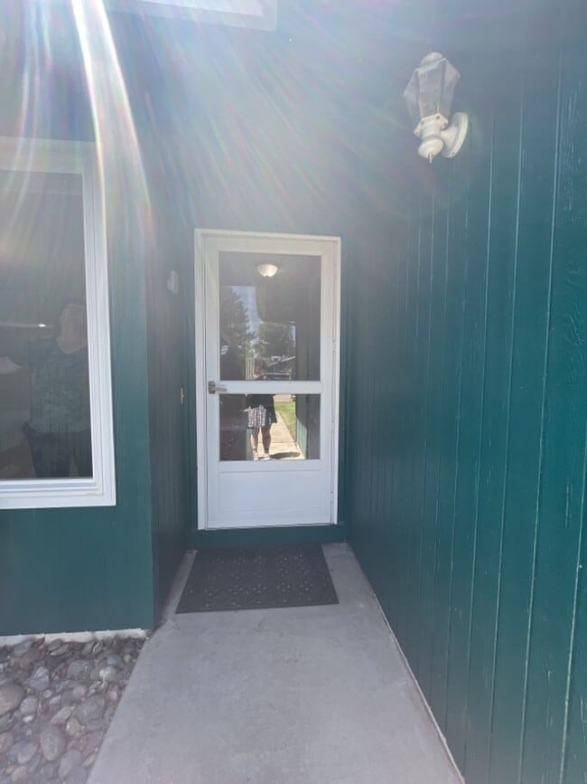 Photo - 8125 W Imnaha Ave