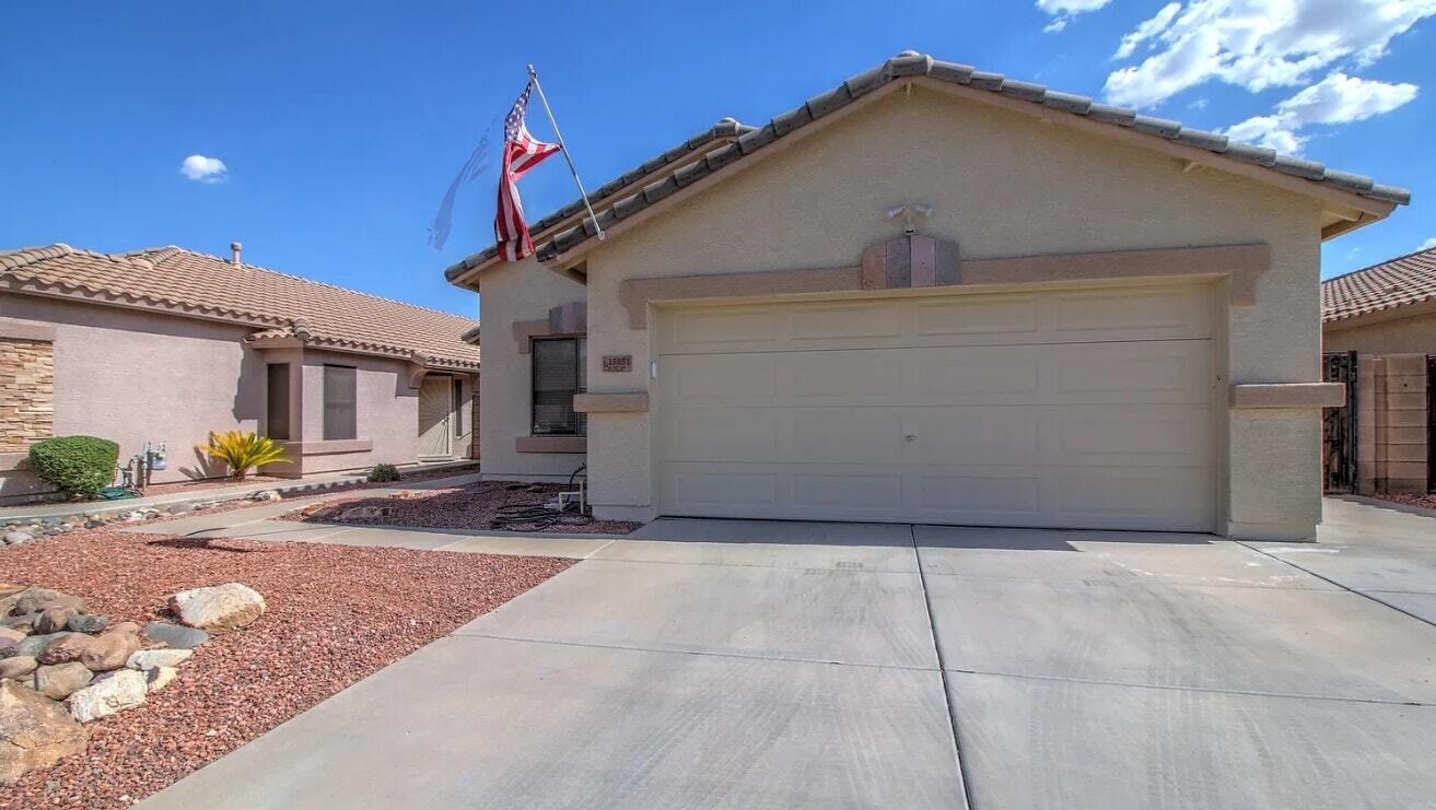 Photo - 15851 W Saguaro Ln