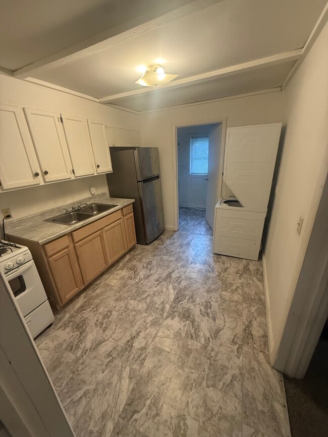 Photo - 1118 Field St