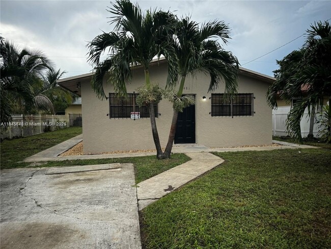 Building Photo - 2481 NW 13th Ct Unit 1-2 Rental