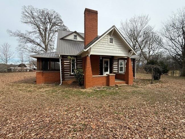 Photo - 4676 Sevierville Rd