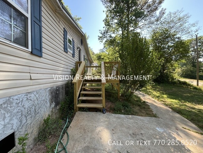 Photo - 137 Park W Ct