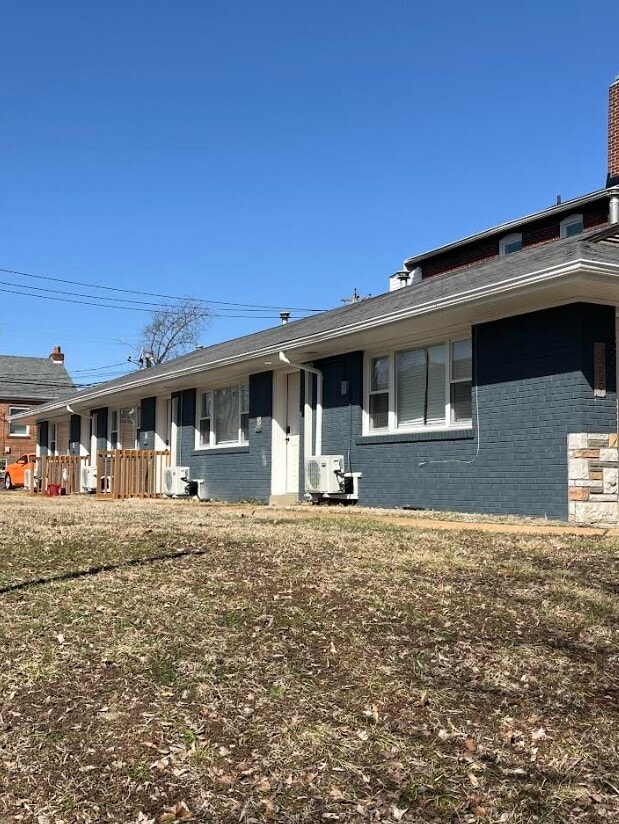 Photo - 3329 Lawn Ave Unit 2