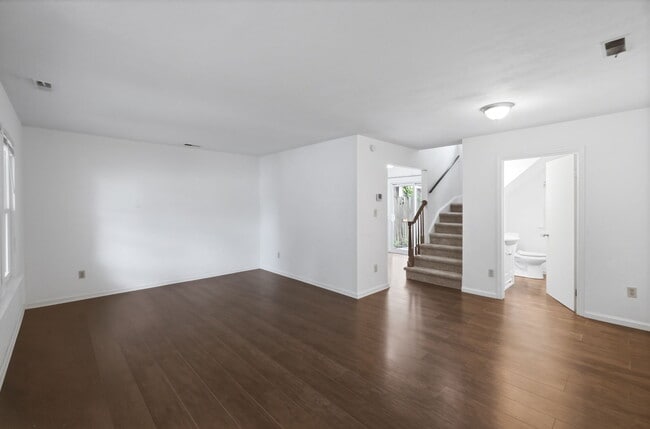 Photo - 5208 Richard Rd