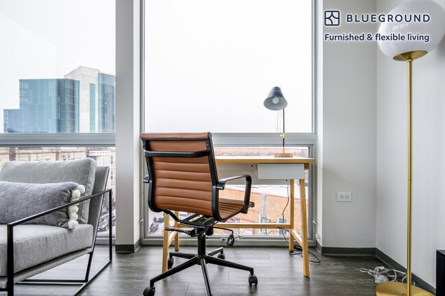 Photo - 2340 N California Ave Unit FL4-ID373