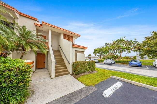 Photo - 5521 Courtyard Dr Unidad 5521