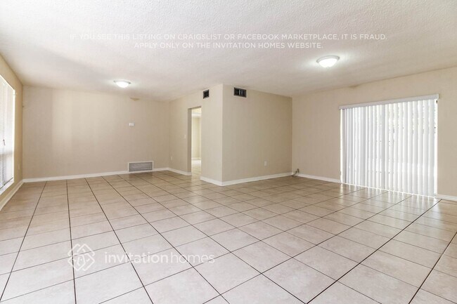 Photo - 7937 Fairway Blvd