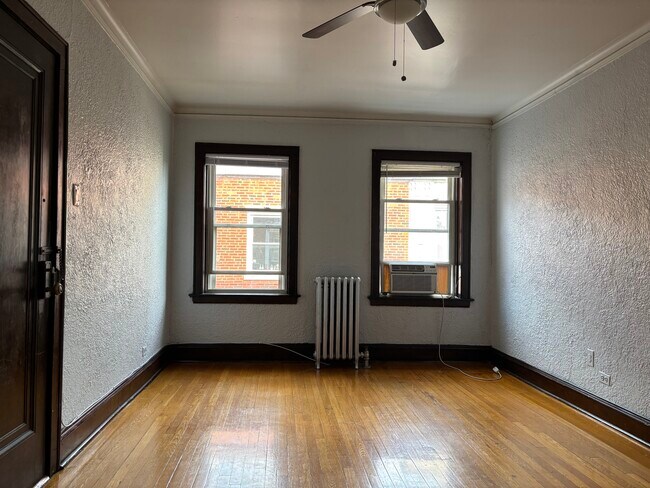 1480 W Winnemac Ave Unit 3