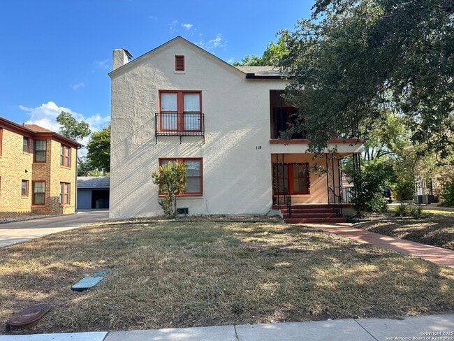 Building Photo - 119 E Ridgewood Ct Rental