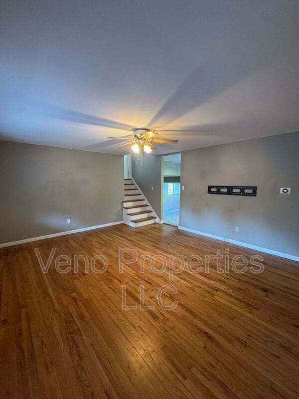Photo - 72 Hathorn Blvd