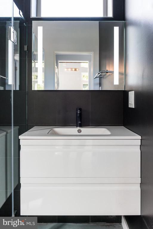 Photo - 1209 Gallatin St NW