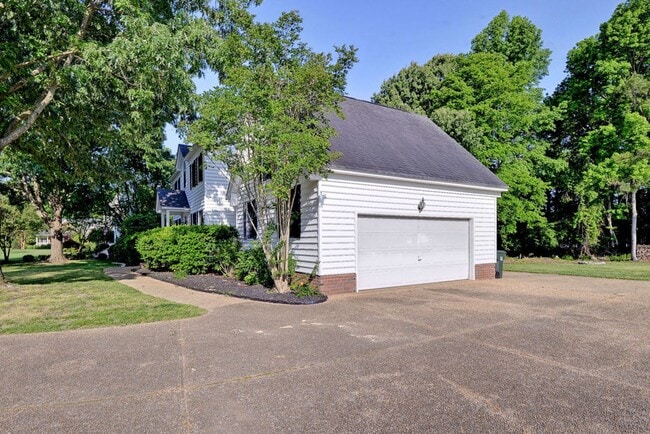 Photo - Beautiful Poquoson Home.