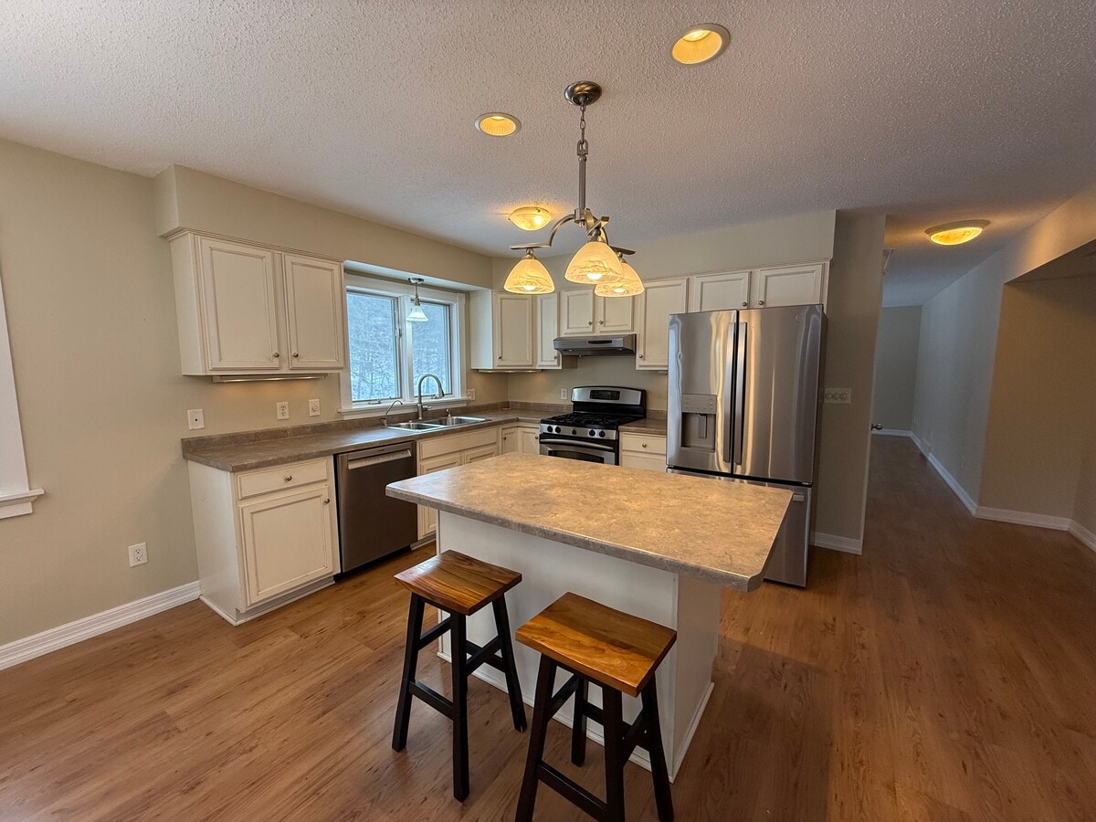 Photo - 5816 Eagle Ave