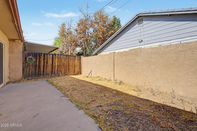 Photo - 5209 N 18th Dr
