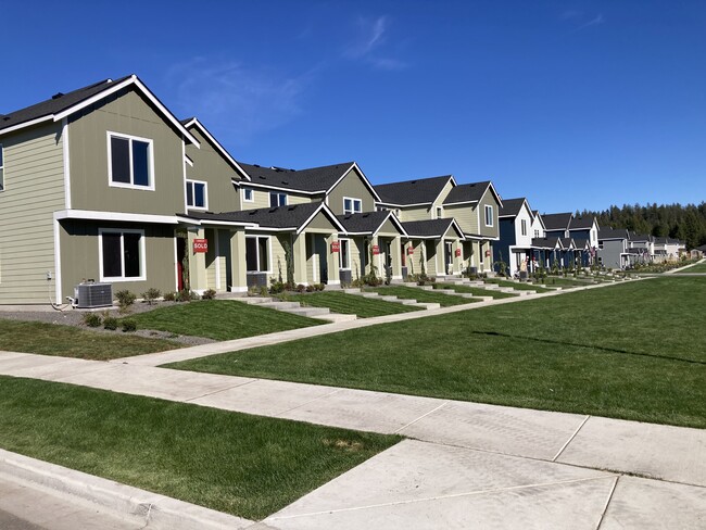 Street view - 94 E Spirea Ln