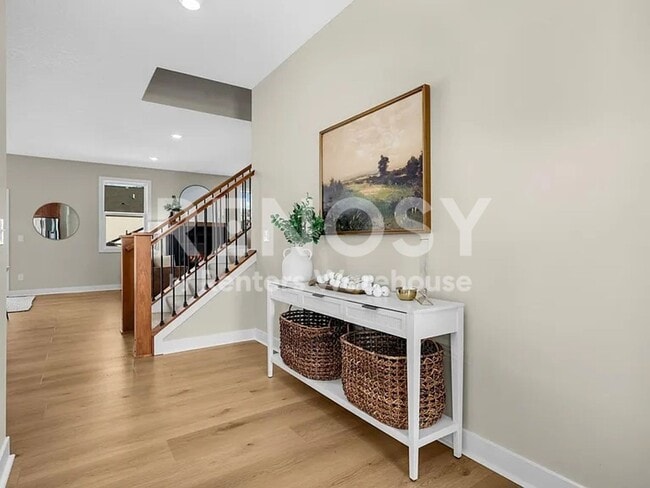 Photo - 2164-211A N Eustis St