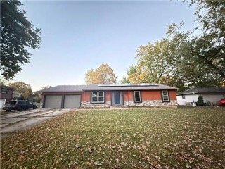 Photo - 8220 Freeman Ave