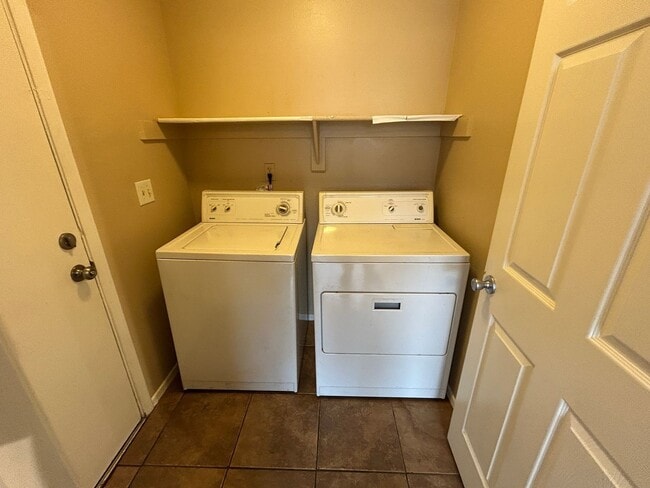 Photo - 6934 W Brown St