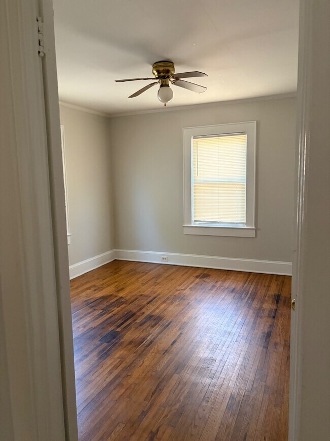 Photo - 808 Eastway Dr