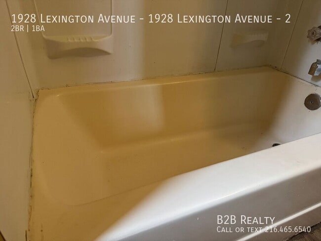 Photo - 1928 Lexington Ave Unit 2