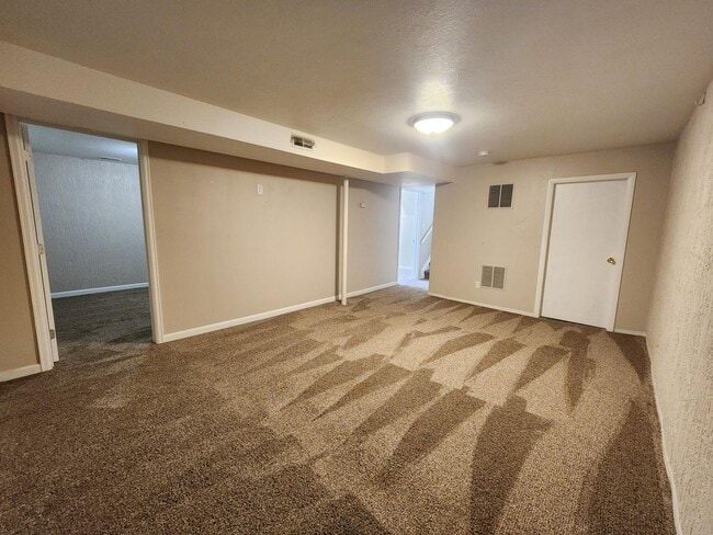 Photo - Available NOW!!