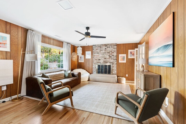 Building Photo - 1790 Wilshire Dr Unit SI ID1491019P