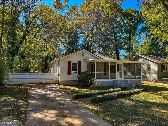 Photo - 2981 Lowrance Dr