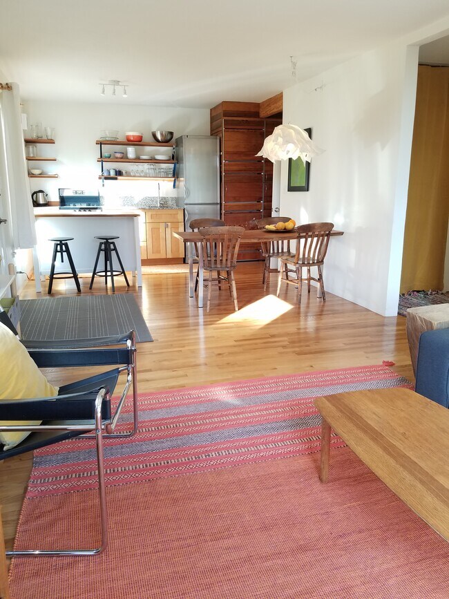Photo - 1322 Dwight Way