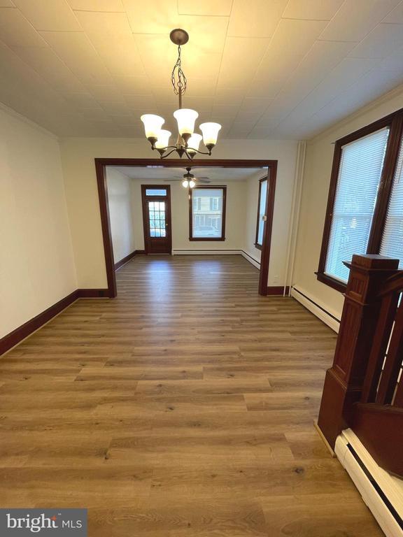 Building Photo - 27 W High St