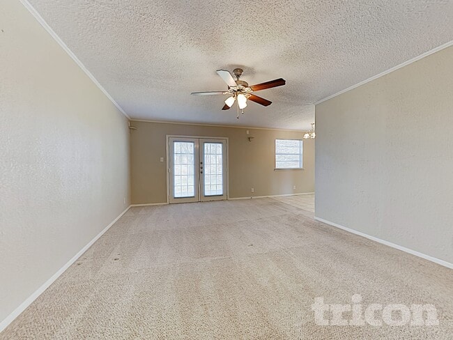 5429 Denise Dr