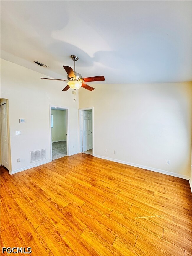 Photo - 1105 Harold Ave S