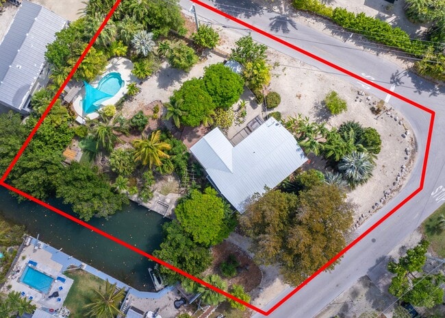 Building Photo - 22777 Jolly Roger Dr