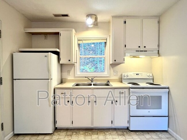 Photo - 109 Citadel Dr