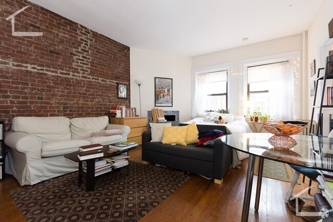 Building Photo - Fantastic Studio in Kenmore Square, Availa... Rental