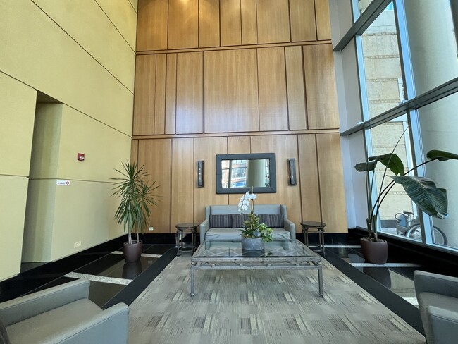 Photo - 345 N La Salle Dr Unit 509