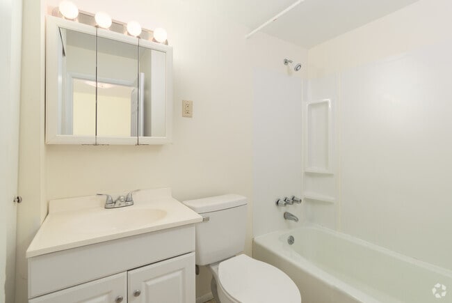 1BR, 1BA
