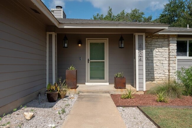 Photo - 8404 Hornet Dr