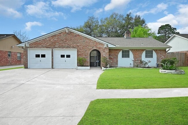 Photo - 12415 Lima Dr House