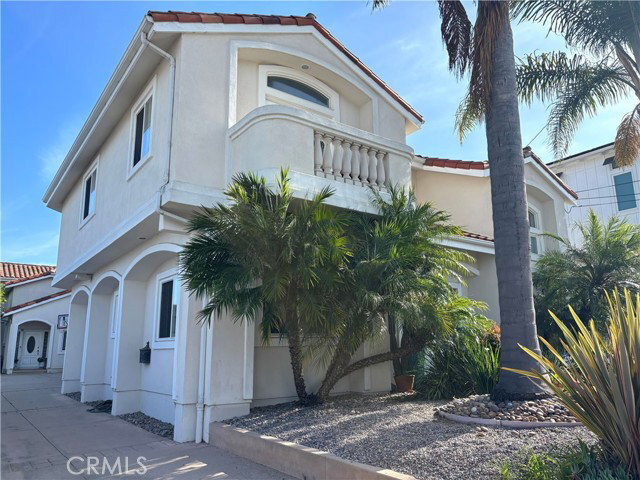 Photo - 1712 Clark Ln