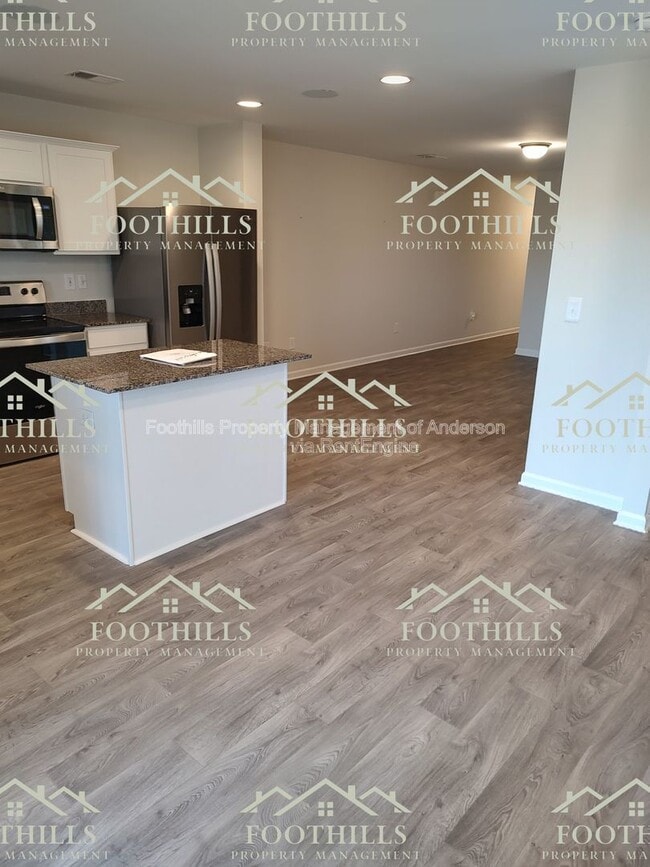 Photo - 145 Adger Rd