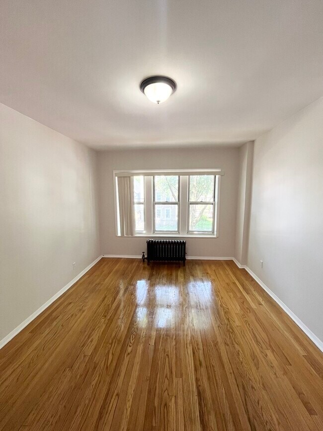 Photo - 4307 W Augusta Blvd