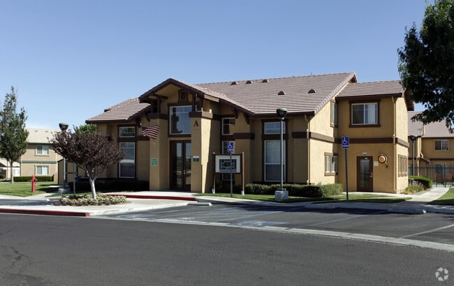 Photo - Northside Commons Apartments