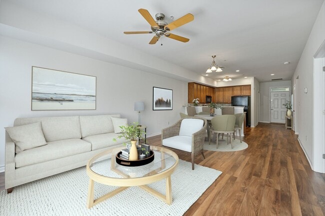 Photo - Barclay Square at Princeton Forrestal