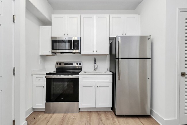 Photo - Beautiful Brand New One Bedroom Apartment!