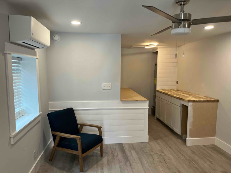 Photo - 2113 Bennett Ave Unit Right