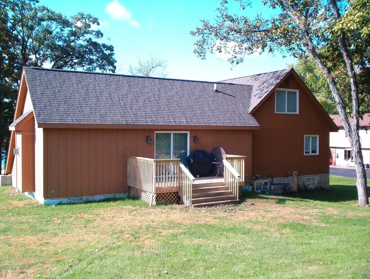 Photo - 1495 Pier Dr