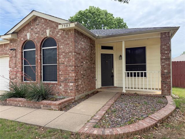 Photo - 7905 Seven Oaks Ln