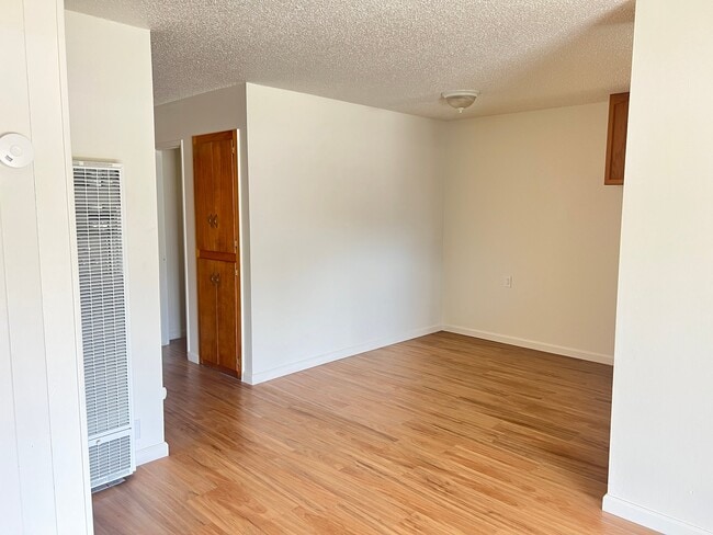 Photo - 13940 Hackett St Unit 2