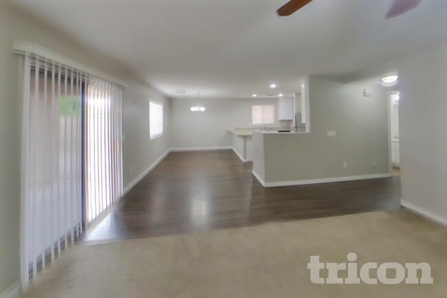 Photo - 12922 W Fleetwood Ln