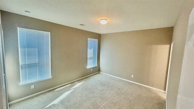 Photo - 2627 Hawthorn Park Ct